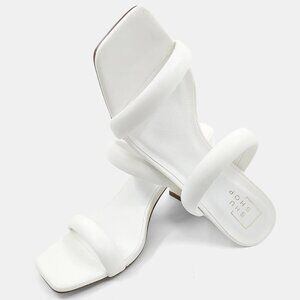NEW - Farah White Heel Sandals